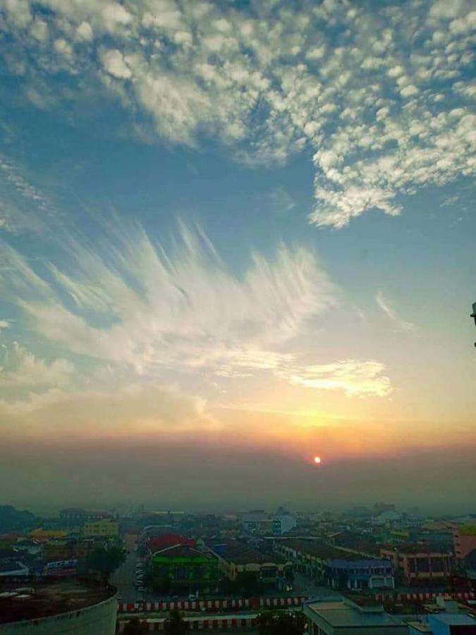Windmill Sunrise Paddyview Homestay Sekinchan Luaran gambar